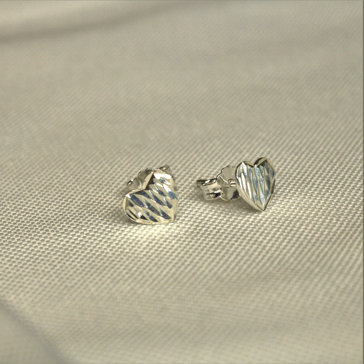 Plain Heart Earrings